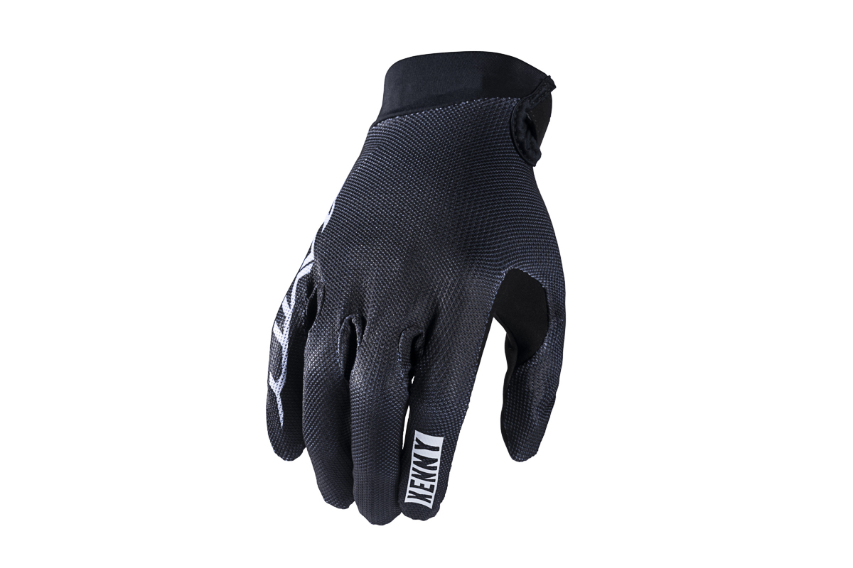 GRAVITY GLOVES